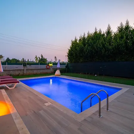 Vilă Bagceciler 3 *